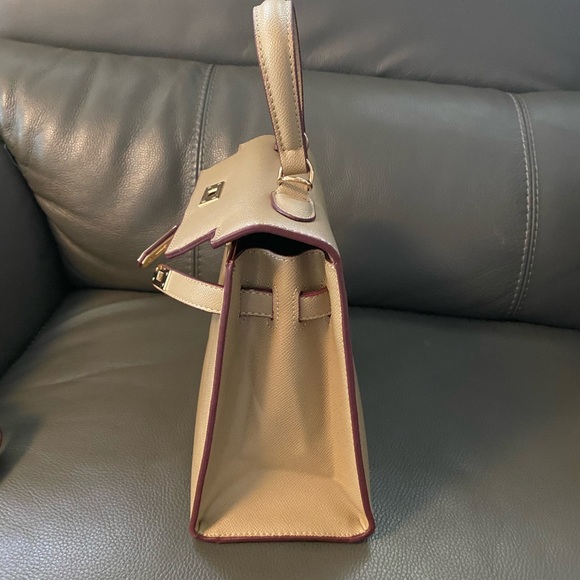 Kelly Handbag - Picture 6 of 8